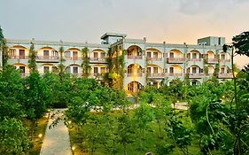 Iskcon Govardhan Retreat Center